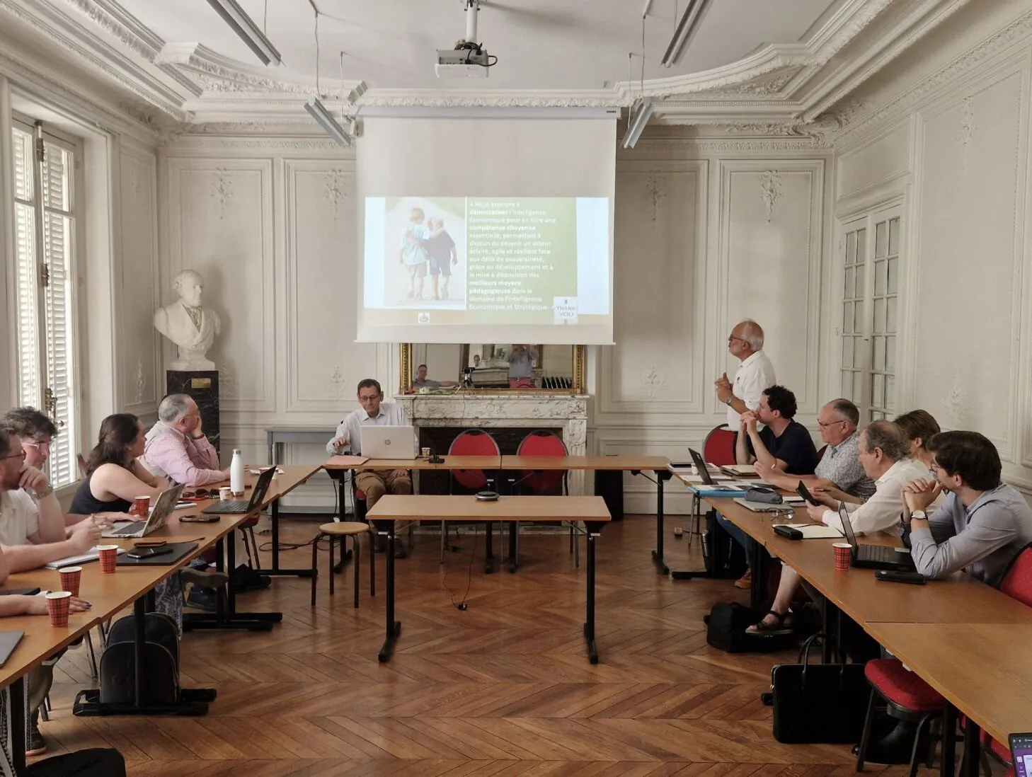 Sensibilisation intelligence économique synfie